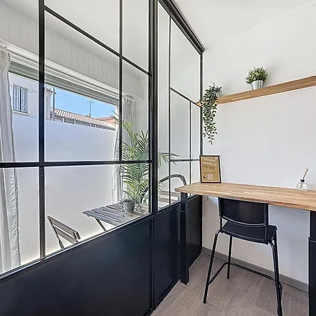 Apartment 2 Niveaux Charme & Confort *